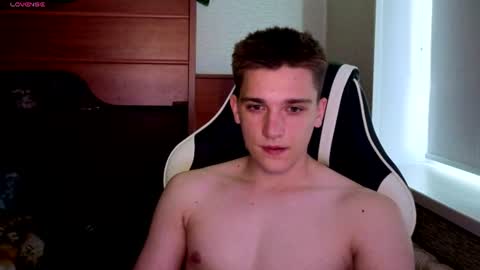 Snapshot of sweetyangeel chatting on 07/07/26, 04:33 Alex online show from 07/07/26, 04:33