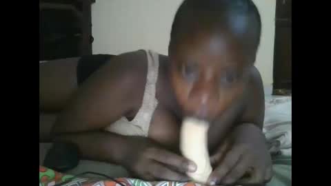 sweetyass25 online show from 10/18/25, 05:35