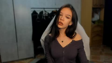 Snapshot of sweetydeviliya chatting on 05/15/26, 02:35 sweetydeviliya online show from 05/15/26, 02:35