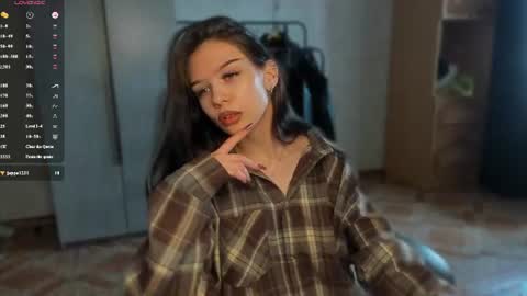 Snapshot of sweetydeviliya chatting on 06/19/26, 05:34 sweetydeviliya online show from 06/19/26, 05:34
