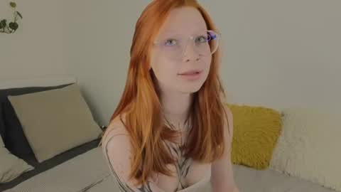 Snapshot of sweetykitty_x chatting on 07/28/26, 12:34 Jenny give it a sub online show from 07/28/26, 12:34