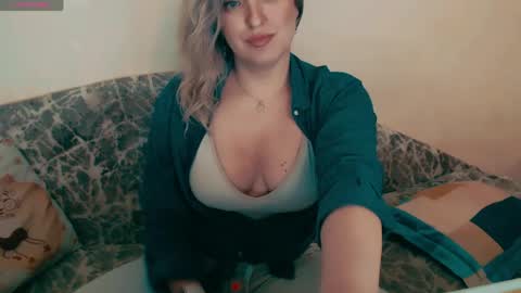 Snapshot of sweetyliza chatting on 05/16/26, 06:10 Liza online show from 05/16/26, 06:10