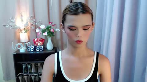 Megan online show from 10/01/25, 04:07