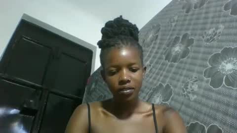 sweetz_candice online show from 09/13/25, 06:02