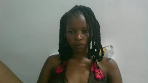 sweetz_candice online show from 10/17/25, 09:12