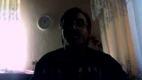 Snapshot of swergiu333 chatting on 02/14/26, 09:06 Raymond online show from 02/14/26, 09:06