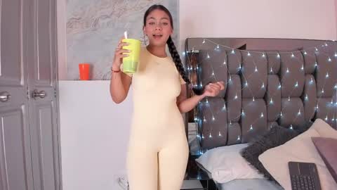 Your dream online show from 04/23/26, 05:04