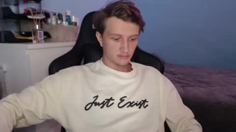 Kat online show from 03/03/26, 06:58