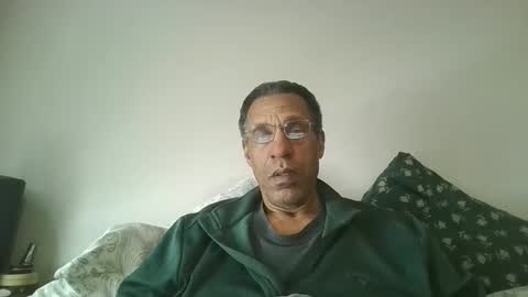 swimmerbod2495 online show from 02/01/26, 06:06