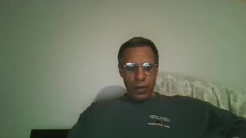 swimmerbod2495 online show from 02/04/26, 06:08