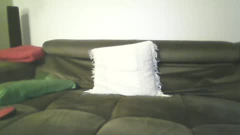 Snapshot of swisscbtcam chatting on 06/23/26, 03:10 MasoCBT online show from 06/23/26, 03:10