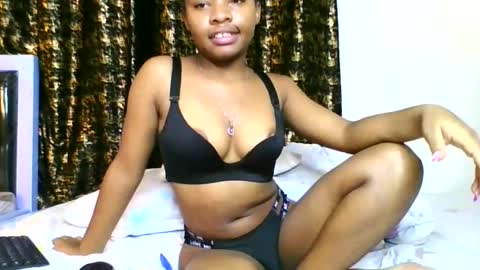  Candy online show from 04/02/26, 01:47