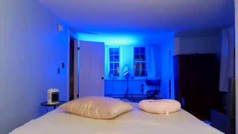 Snapshot of switchykitty chatting on 02/10/25, 02:08 ashley blayde online show from 02/10/25, 02:08