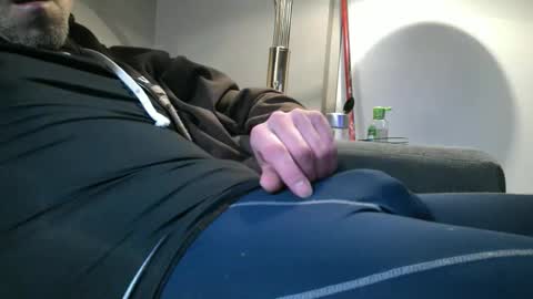 Snapshot of swontguy2025 chatting on 02/24/25, 04:27 swontguy2025 online show from 02/24/25, 04:27