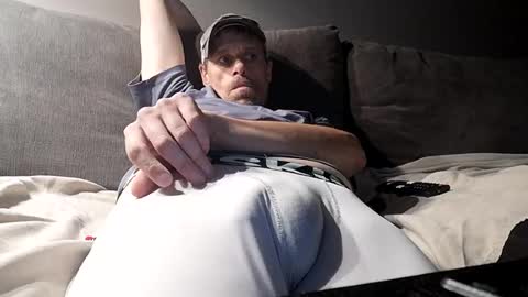 Snapshot of swontguy2025 chatting on 07/27/26, 01:45 swontguy2025 online show from 07/27/26, 01:45