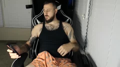 swoozy_ online show from 09/17/25, 01:29