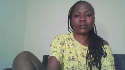 Snapshot of swtebony1 chatting on 05/07/26, 10:37 ALICIA online show from 05/07/26, 10:37