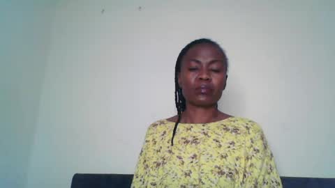 Snapshot of swtebony1 chatting on 06/15/26, 10:23 ALICIA online show from 06/15/26, 10:23