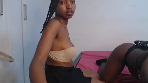 Camillah online show from 10/19/25, 05:24