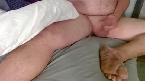 Snapshot of sxxx43 chatting on 11/11/25, 10:48 Waiting for you online show from 11/11/25, 10:48