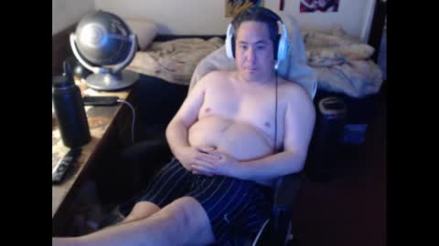 Snapshot of sxykoreandick chatting on 09/26/25, 05:22 Rick Hard online show from 09/26/25, 05:22