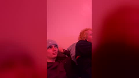 Snapshot of sxynner chatting on 01/06/26, 06:22 sXyez online show from 01/06/26, 06:22