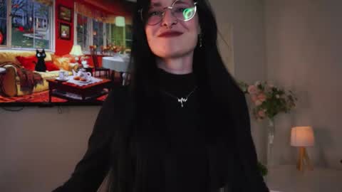 Sophie online show from 10/22/25, 11:21