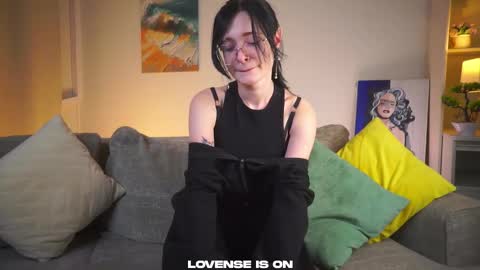 Sophie online show from 11/19/25, 11:32