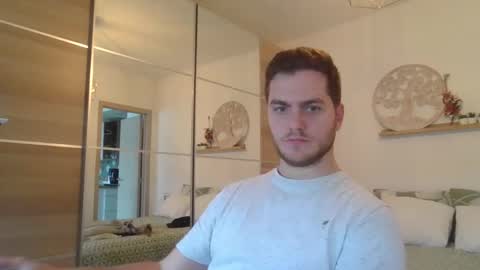 syl092 online show from 12/09/24, 11:15