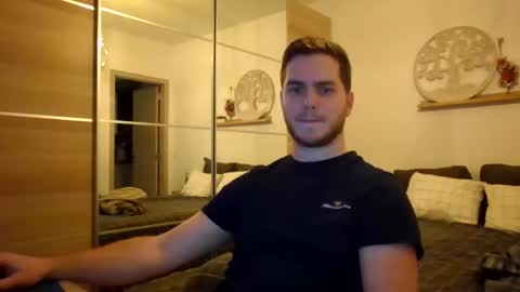 syl092 online show from 01/14/25, 04:50