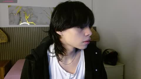 Snapshot of sylasfrost chatting on 11/28/25, 01:03 sylasfrost online show from 11/28/25, 01:03