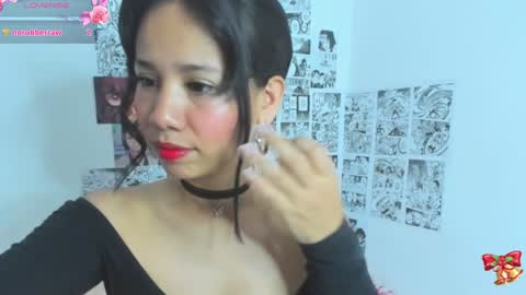 Snapshot of sylphy17 chatting on 12/02/24, 10:18 sylphy17 online show from 12/02/24, 10:18