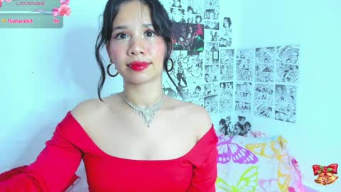 Snapshot of sylphy17 chatting on 12/15/24, 01:02 sylphy17 online show from 12/15/24, 01:02