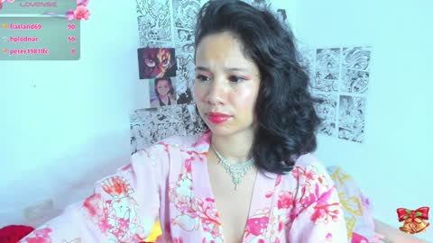 Snapshot of sylphy17 chatting on 12/15/24, 08:08 sylphy17 online show from 12/15/24, 08:08