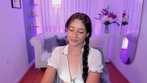 Snapshot of sylvana_cox chatting on 06/13/26, 04:32 sylvana online show from 06/13/26, 04:32