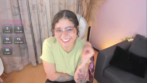 Snapshot of sylvara_bx chatting on 05/08/26, 11:48 online show from 05/08/26, 11:48