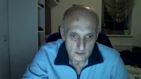 sylverstart92 online show from 01/05/25, 07:49