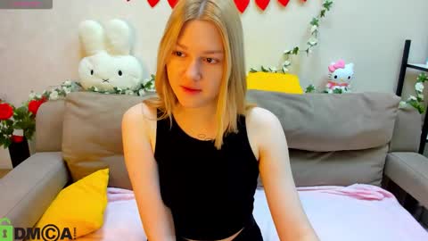 Sylvia online show from 02/22/26, 11:36