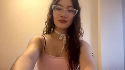 Snapshot of sylvialawrence chatting on 07/20/26, 02:08 Lana online show from 07/20/26, 02:08