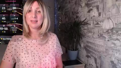 Sylvia online show from 11/25/25, 07:30