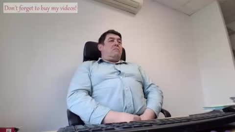 Snapshot of sympa_trique chatting on 05/11/26, 09:48 sympa_trique online show from 05/11/26, 09:48