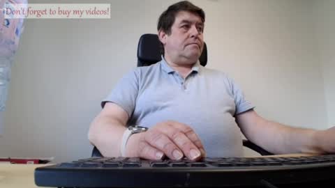 Snapshot of sympa_trique chatting on 06/17/26, 07:33 sympa_trique online show from 06/17/26, 07:33