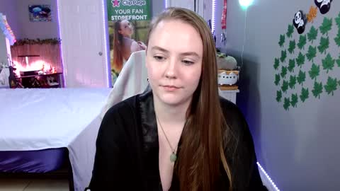 Jennah online show from 09/20/25, 10:55