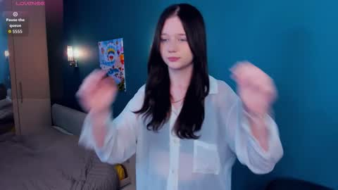 Emily online show from 10/02/25, 04:19