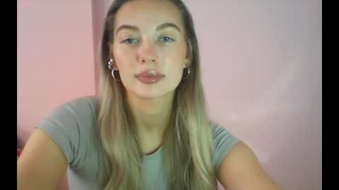 Snapshot of syrami chatting on 05/26/26, 11:50 syrami online show from 05/26/26, 11:50