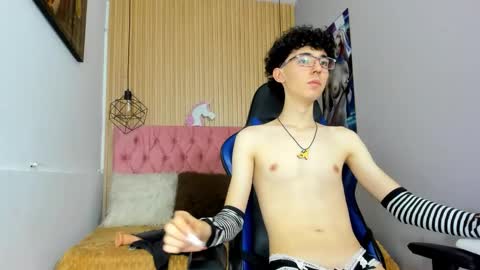 Syriussz online show from 02/12/26, 08:26