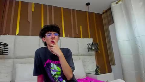 Syriussz online show from 03/07/26, 01:35