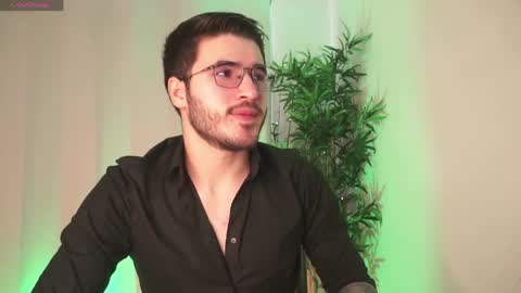 t0ny_wylie online show from 04/14/26, 03:07