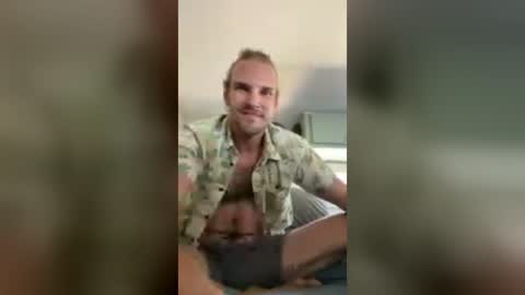 t1n_vanlivin online show from 08/07/26, 10:01