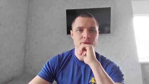 Den online show from 04/08/26, 05:07